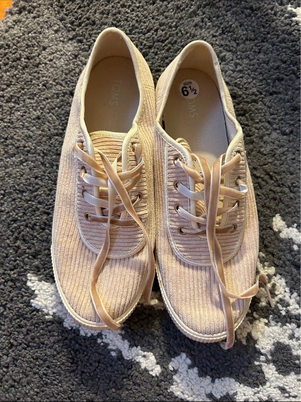 Toms Women's Blush Corduroy Lace-Up Sneakers